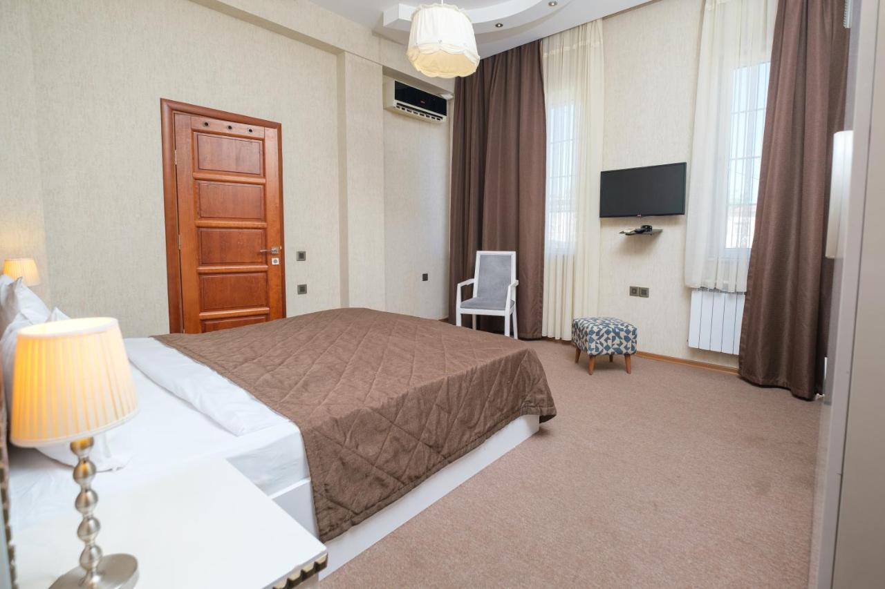Maestro Hotel Baky Esterno foto