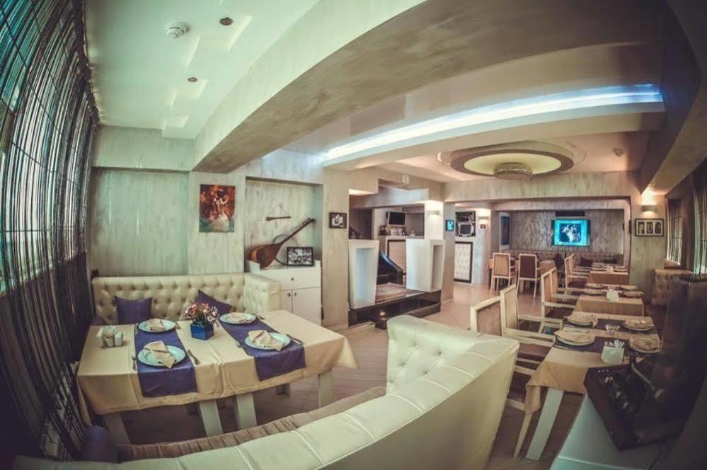 Maestro Hotel Baky Esterno foto