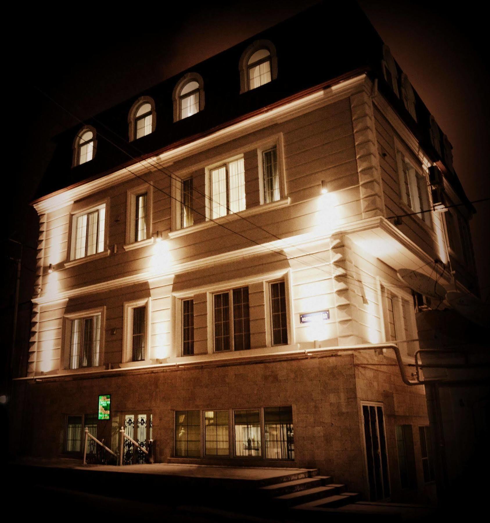 Maestro Hotel Baky Esterno foto